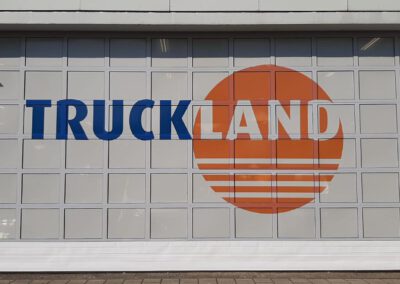 Uniforme uitstraling Truckland