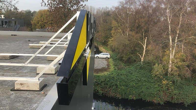 van Riemsdijk Reklame - Lichtreclame Lichtreclame voor Rijlaarsdam bv