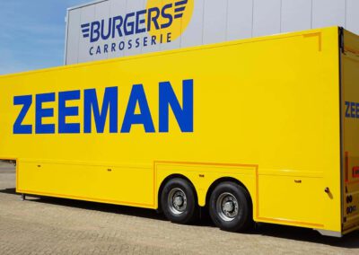 Belettering doubledeck trailers Burgers