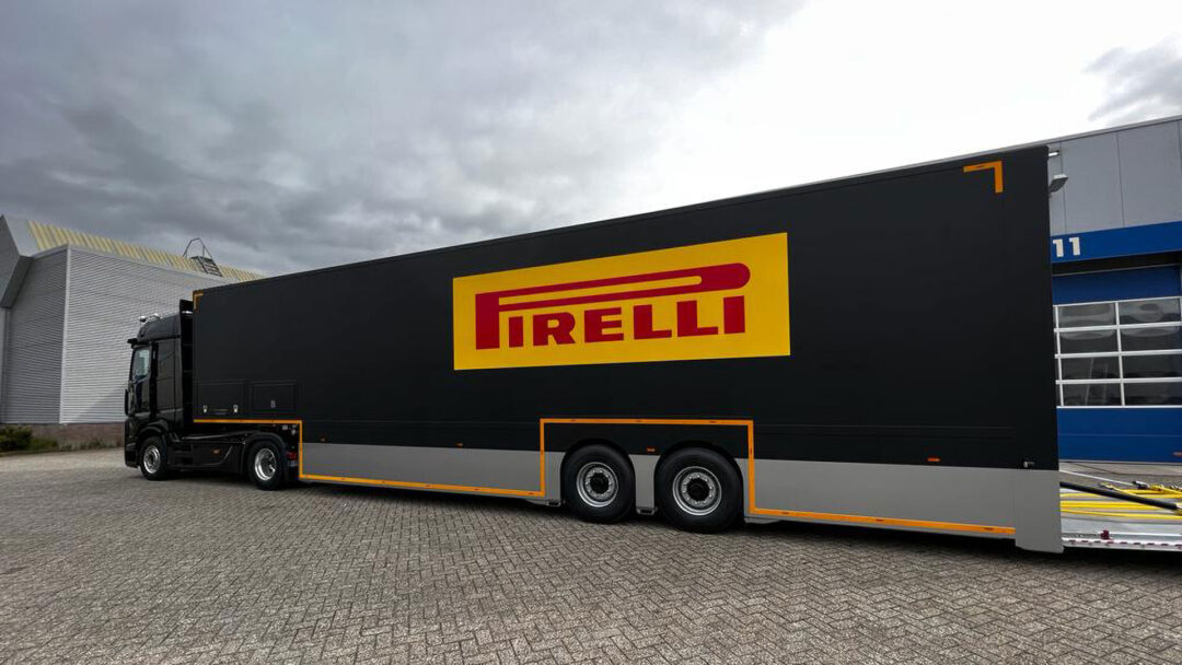 Carbon wrap Pirelli trailer