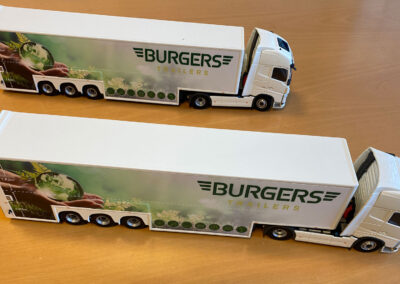 Miniatuurbestickering trailers Burgers